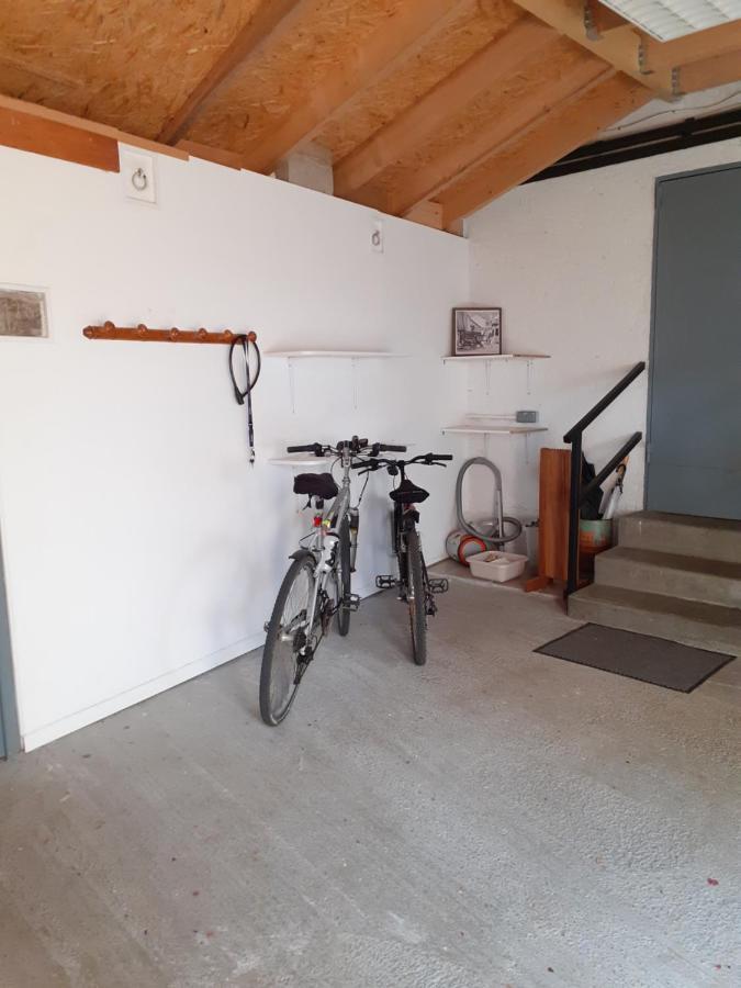 Les Copains D'Abord Villa Beaucroissant Exterior photo